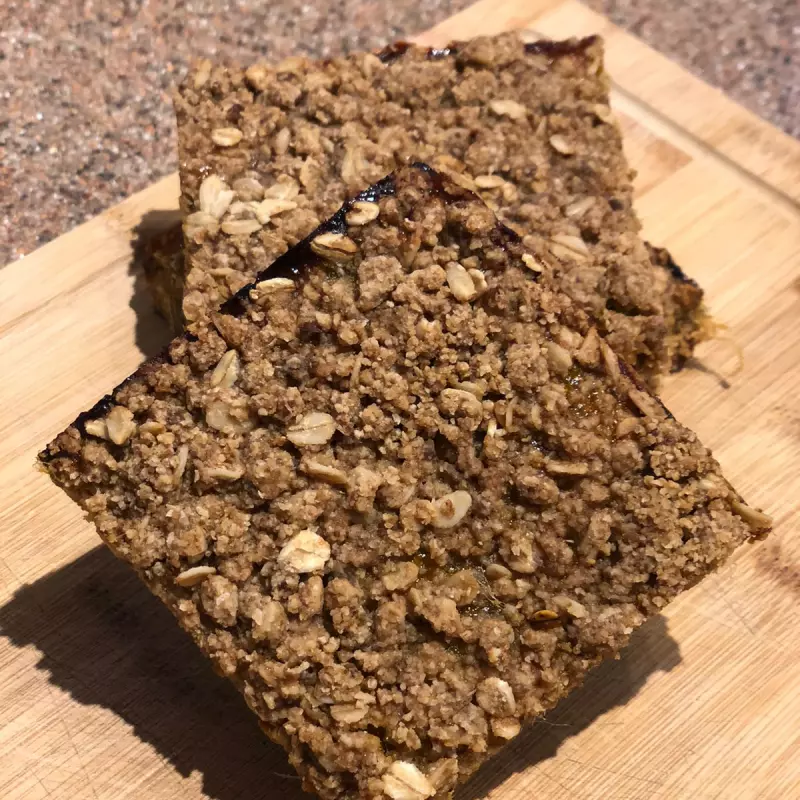 Barrita de avena y jalea de mango