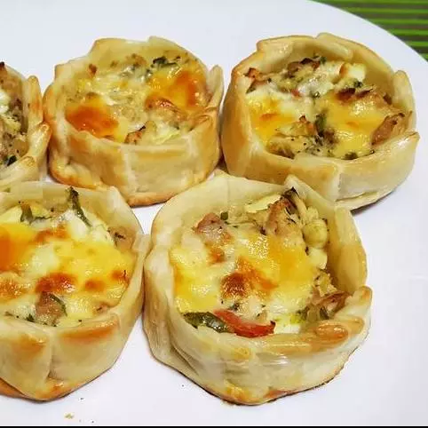 • Empanada de Palmitos