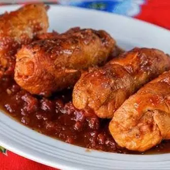 Rolê de Frango ao Molho Tarê