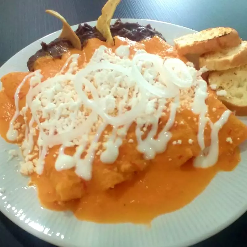 Enchiladas Rojas