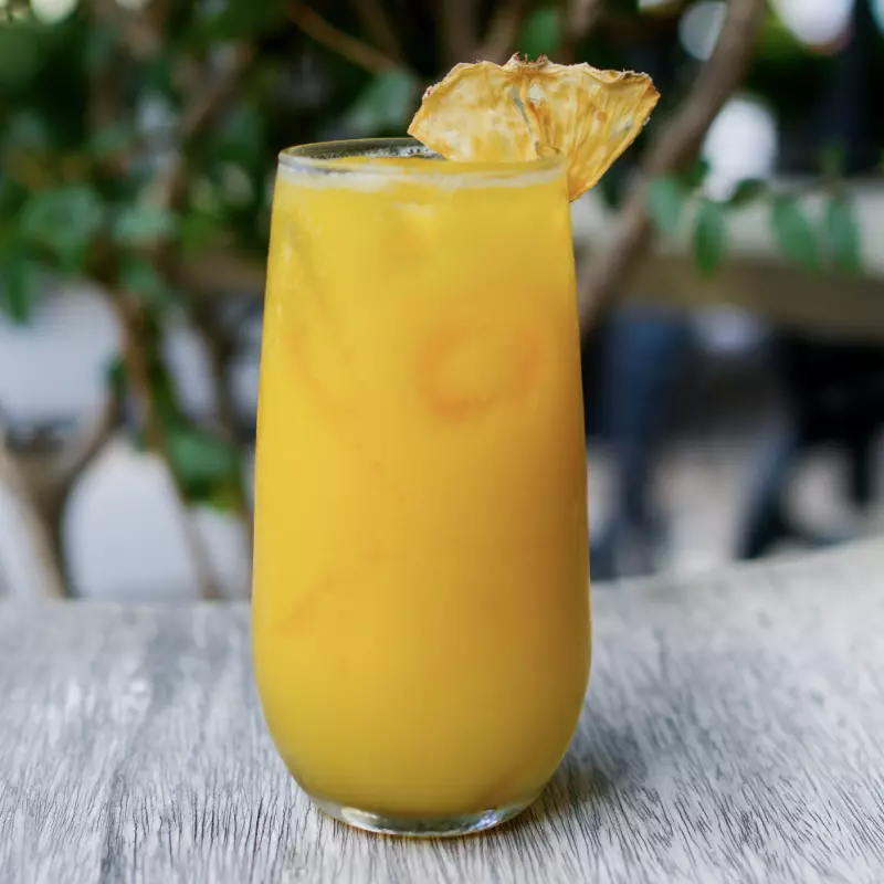 Mango y Piña