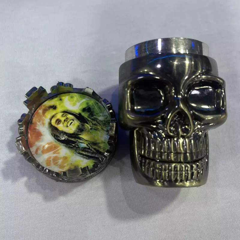 DICHAVADOR CAVEIRA KING SKULL