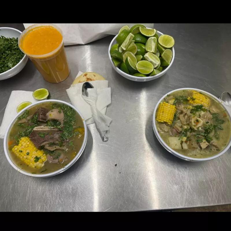 Sopa Especial del Día. Solo Domingos