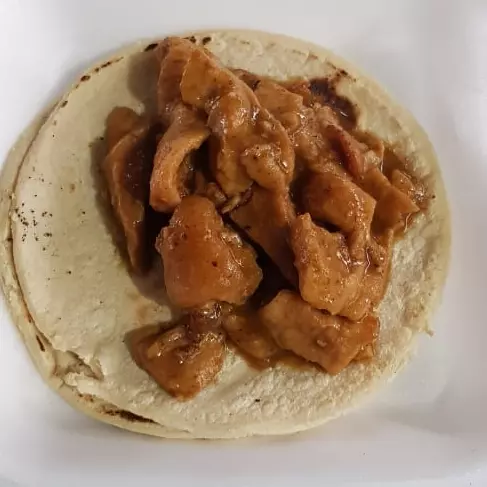TACO DE CHICHARRÓN