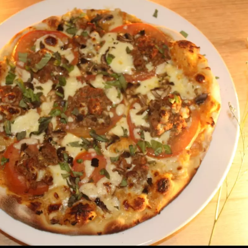 Pizza Mamma Boloña