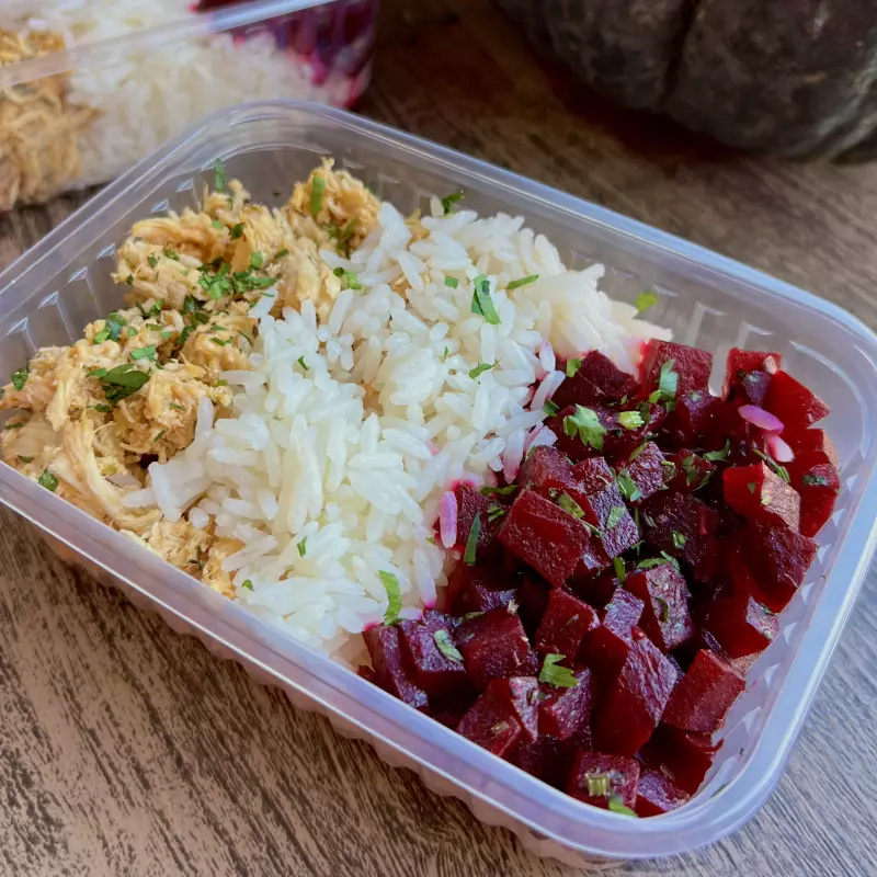 Franguinho c/ Beterraba e Arroz