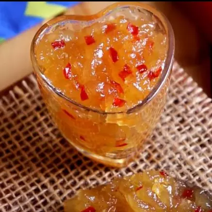 SALSA DE PIÑA CON PIMIENTA