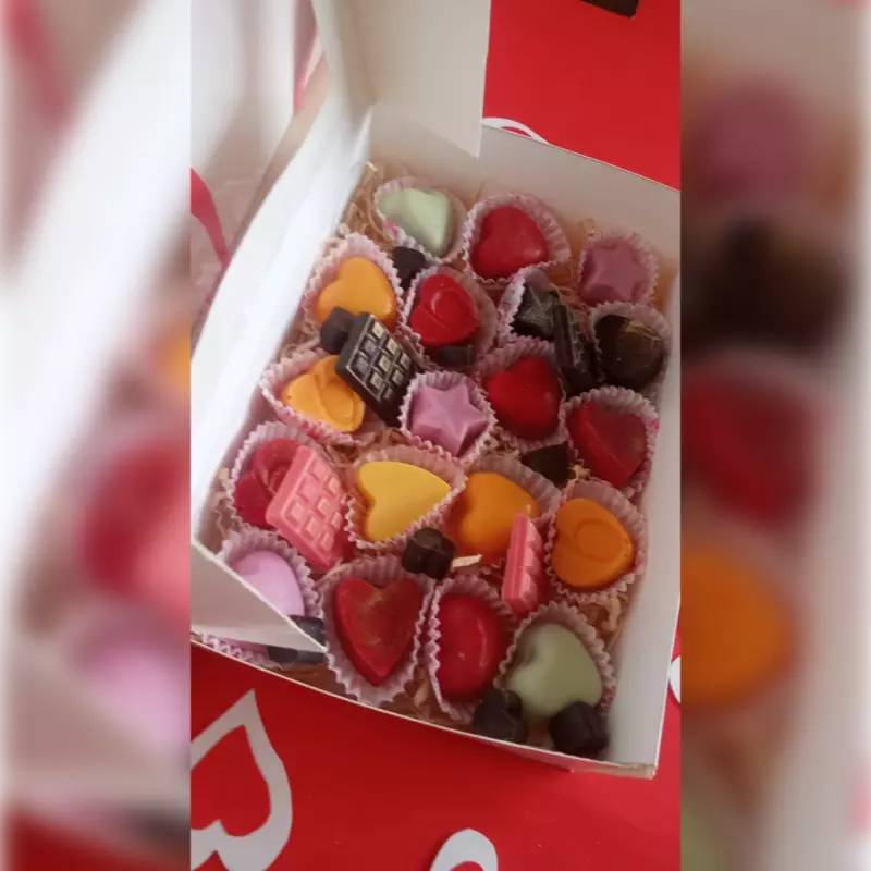 Caja bombones 24 corazones