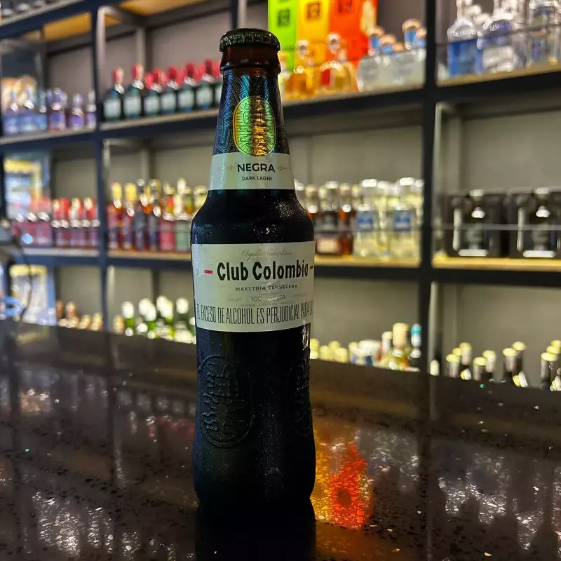 CLUB COLOMBIA NEGRA BOTELLA