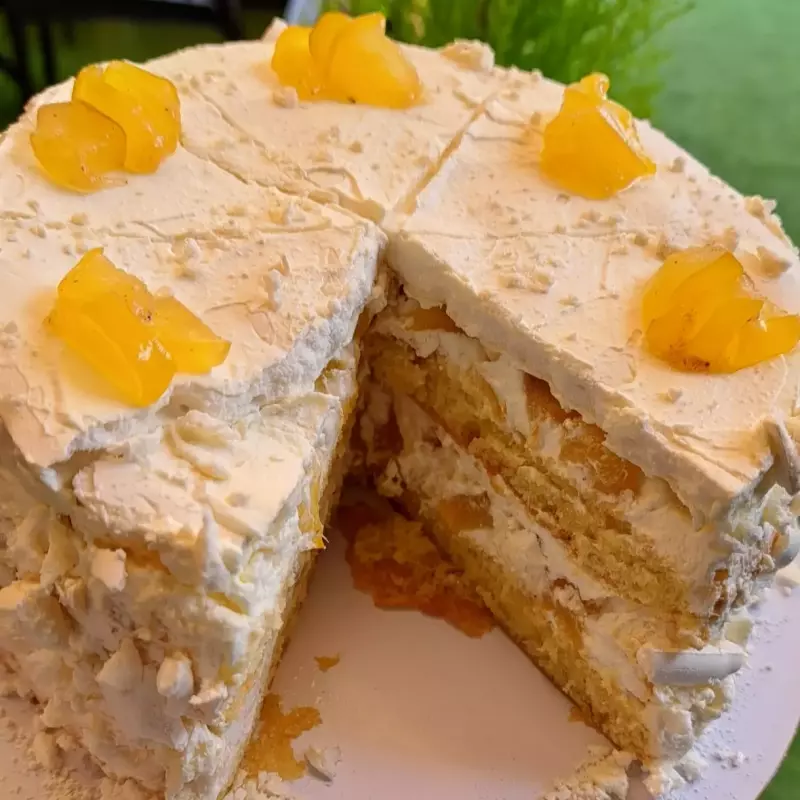 TORTA DE SUSPIRO *BAJO PEDIDO