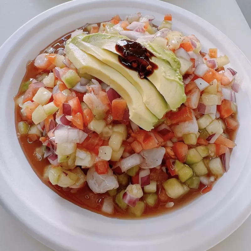 Tostada Shrimp in lemon