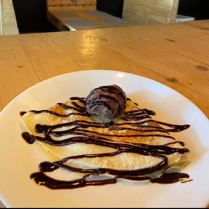 Crepe com Gelado