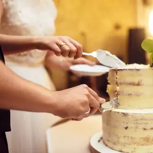 Servicio Corte Torta