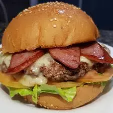 Cheese Calabresa Burger 🍔