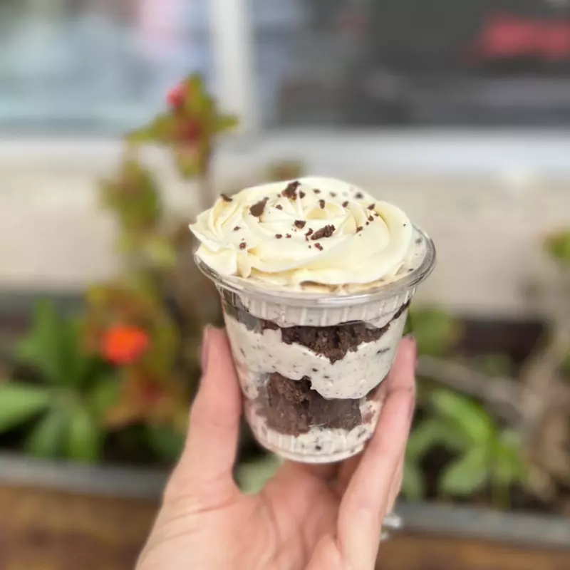 BROWNIE COM COOKIES & CREAM LOW CARB