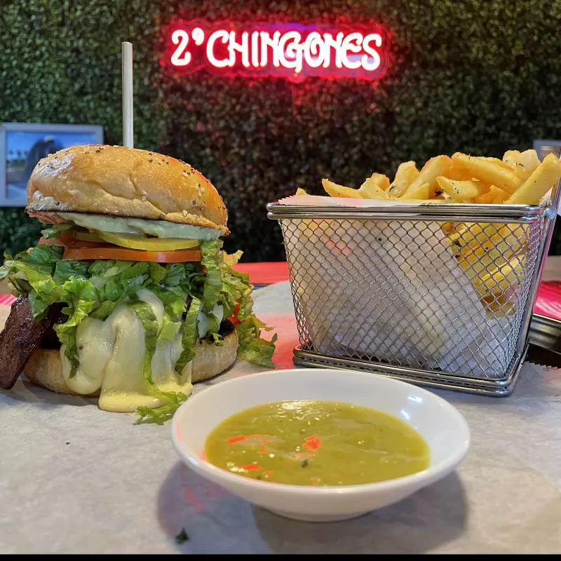 Hamburguesa chingona doble torta🍔