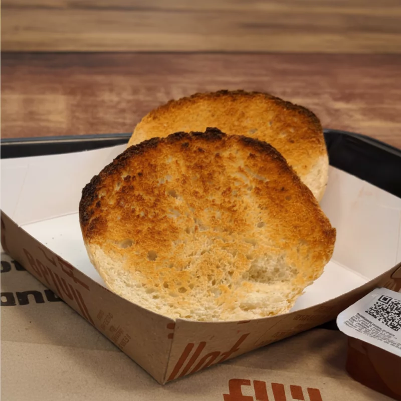 Tostadas C/mermelada y queso crema