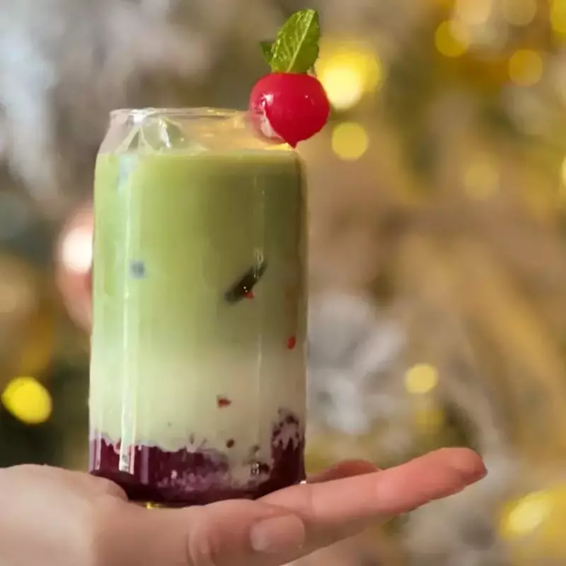 Matcha y frutos rojos