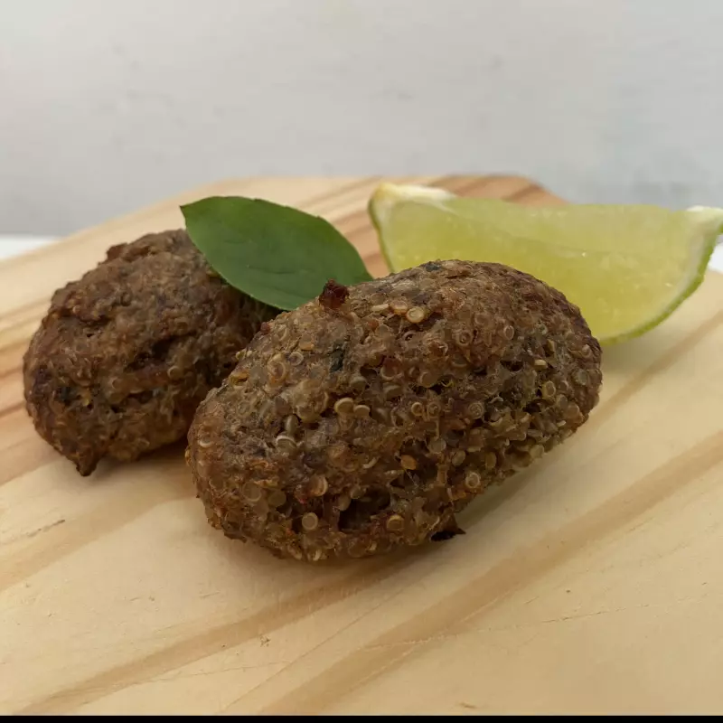 Mini quibe de quinoa c/5 congelado