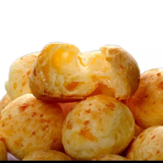 12 unid de pão de queijo