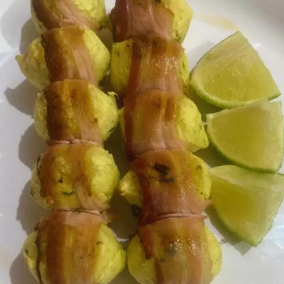 MEDALHAO DE MANDIOCA