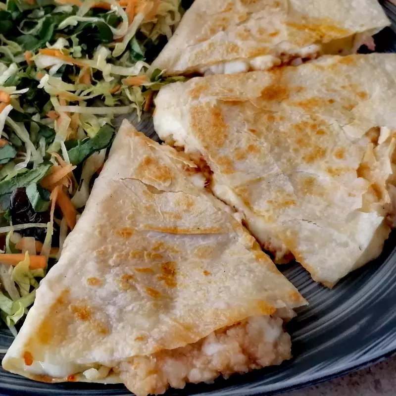 Quesadilla Picadillo sin Chile