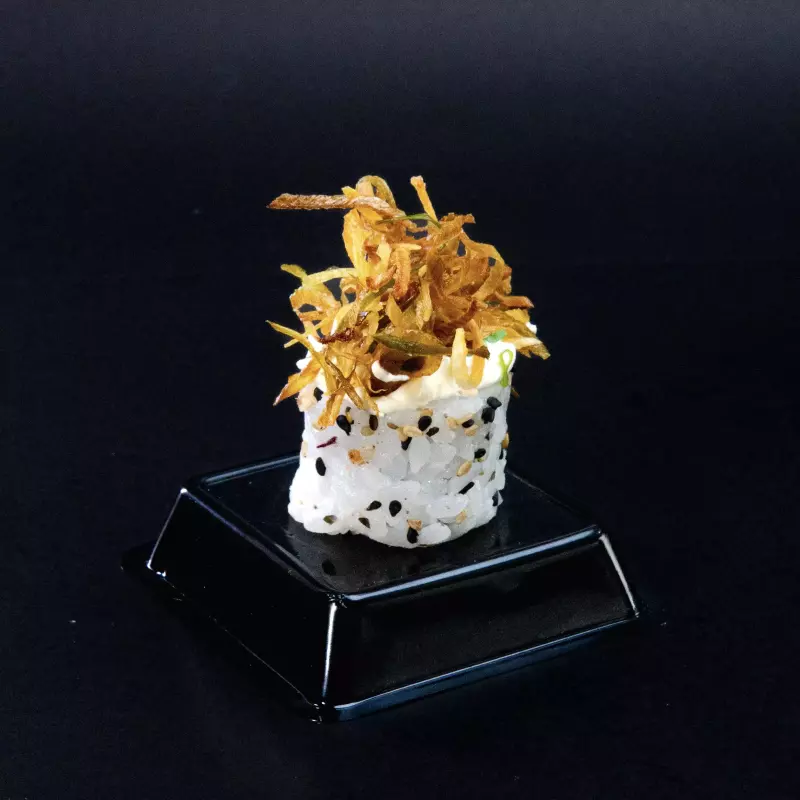 Nokawa (alho poró)