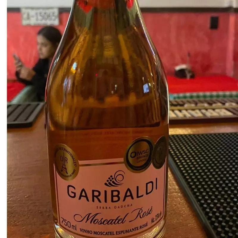 ESPUMANTE MOSCATEL GARIBALDI