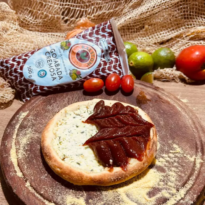 Esfiha Romeu e Julieta