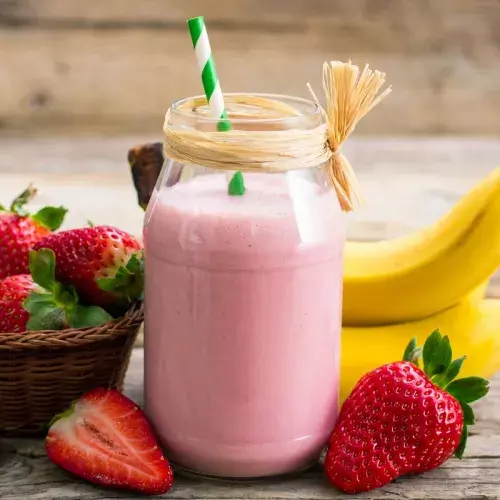 Licuado de platano + fresa