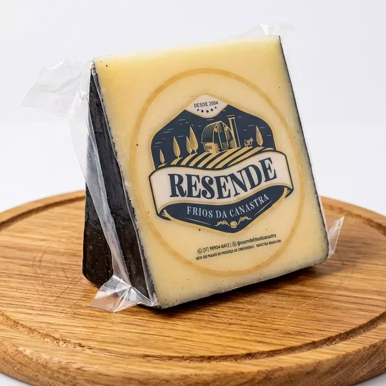 PARMESÃO CUNHA CAPA PRETA