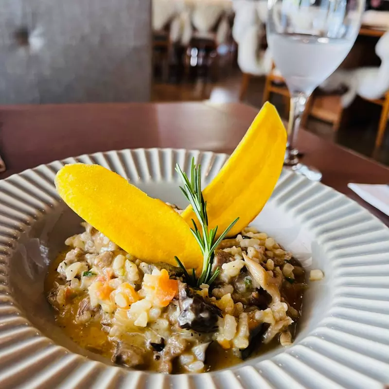 Risoto de funghi e filet mignon