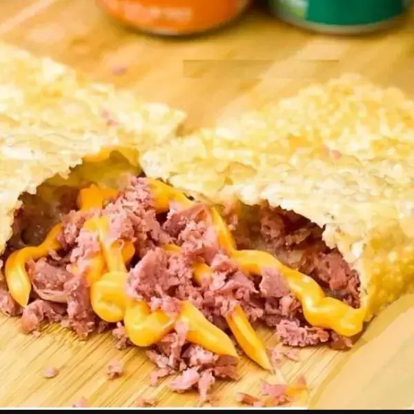 Calabresa com cheddar