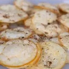 Chips de Provolone c/ Chimichurri