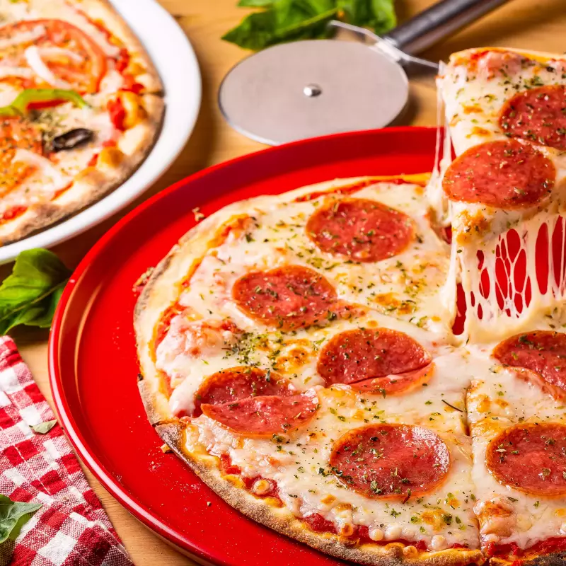 2x1 É FESTA: 2 PIZZAS FAMILIARES