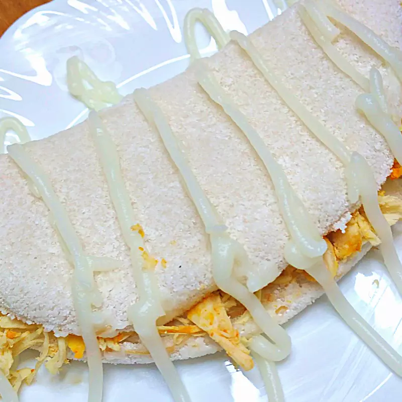 TAPIOCA RECHEADA DE FRANGO