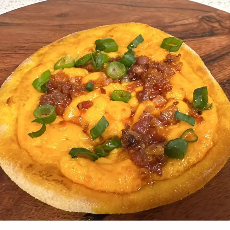 Cheddar, Bacon e Cebolinha