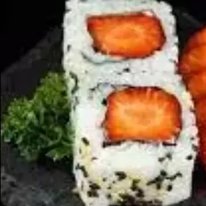 Uramaki Morango 4 Uni.