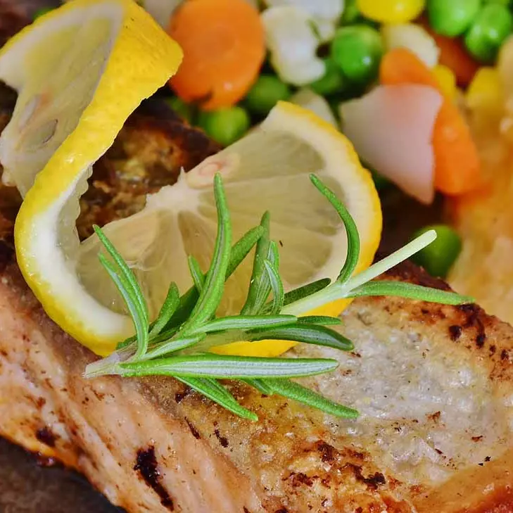 salmon al ajillo 250 gramos