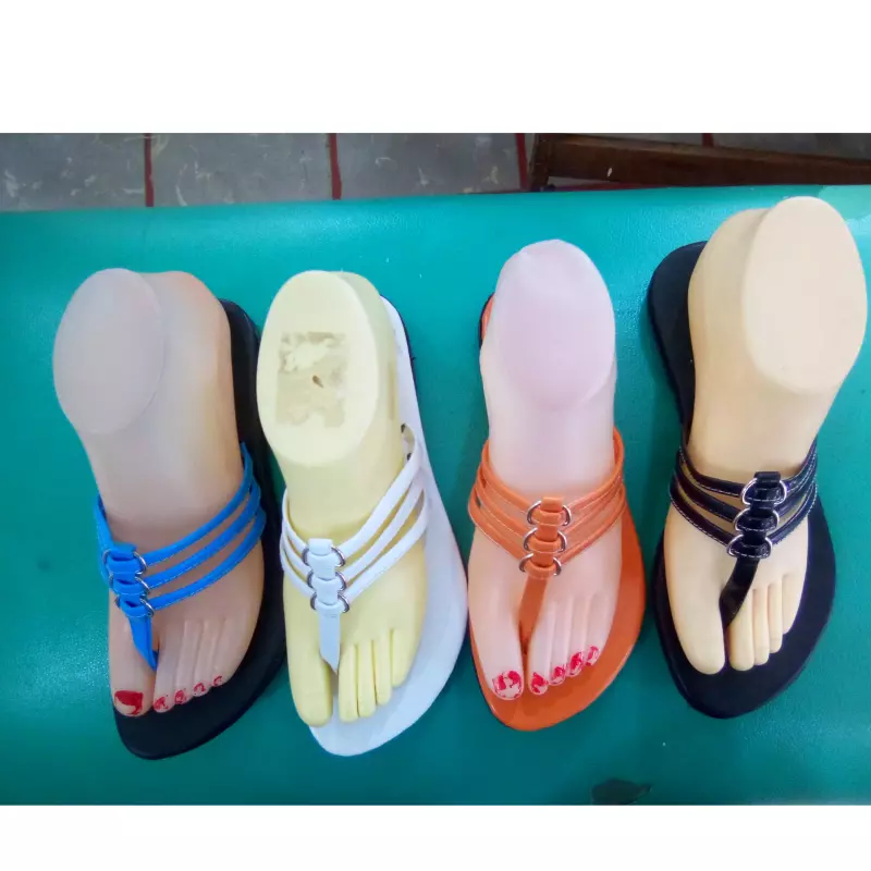 R10342-CHANCLETA 3 CORREITA DAN LOPE