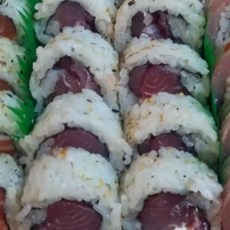 Uramaki atum 5 unidades
