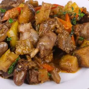 Guisado de Coração de Frango