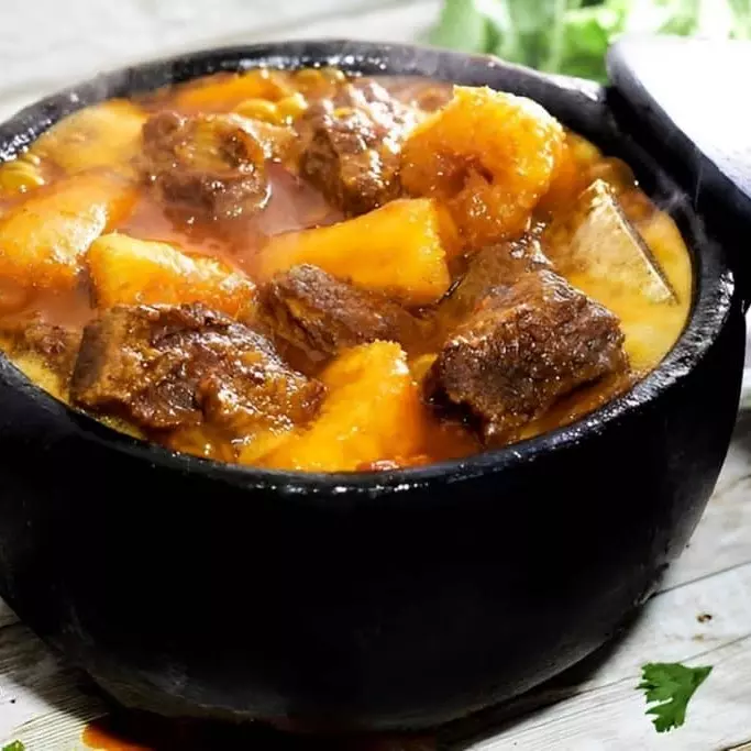 Carne de Panela com  Mandioca 350G