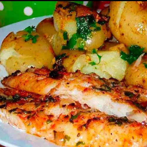 PEIXE ASSADO