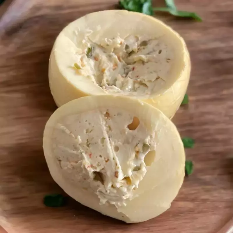 Queijo provolone defumado trufado