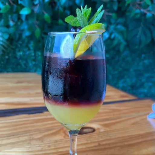 TINTO DE VERANO