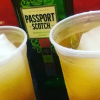 Dose Passport C/ Red Bull Ou Monster