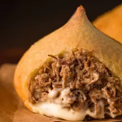 Coxinha de Costela com Catupiry