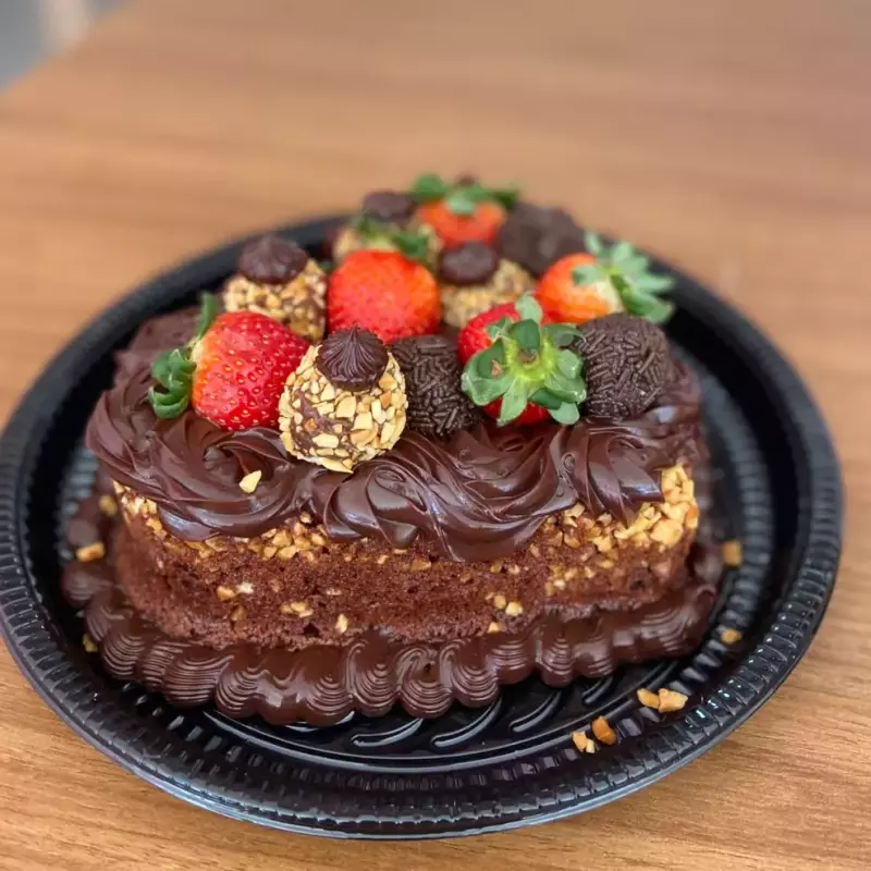 Bolo Piscininha Ferrero Rocher