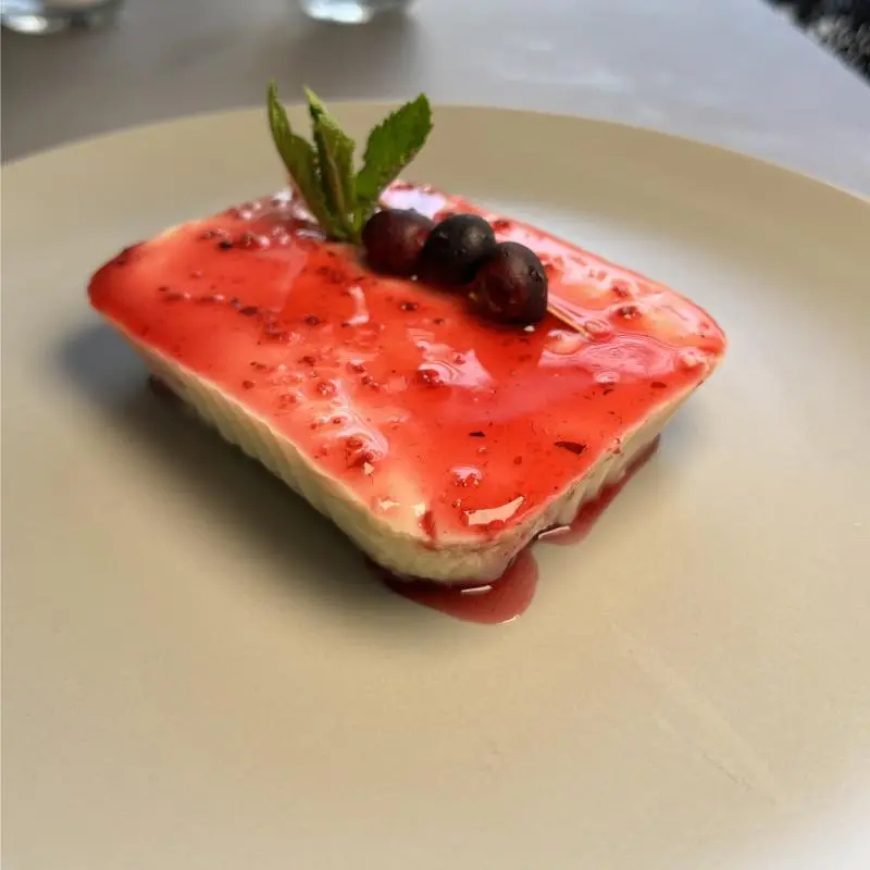 BRO'S TRES LECHES